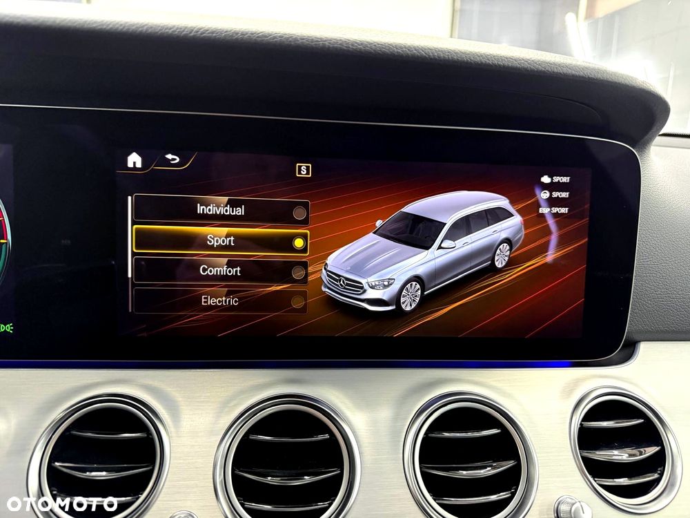 Mercedes-Benz Klasa E 300 de 4Matic 9G-TRONIC Avantgarde - 22