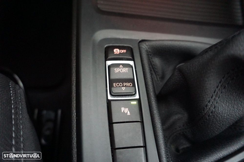 BMW X1 18 i sDrive Line Sport - 19