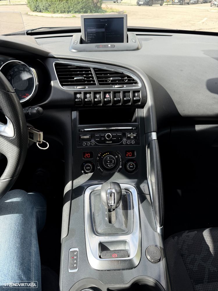 Peugeot 3008 2.0 HDi Hybrid4 Limited Edition - 24