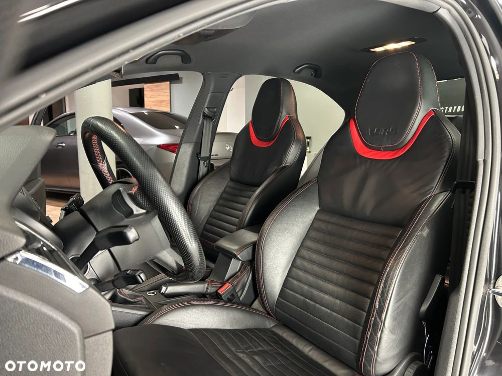 Skoda Octavia 2.0 TDI RS DSG - 30