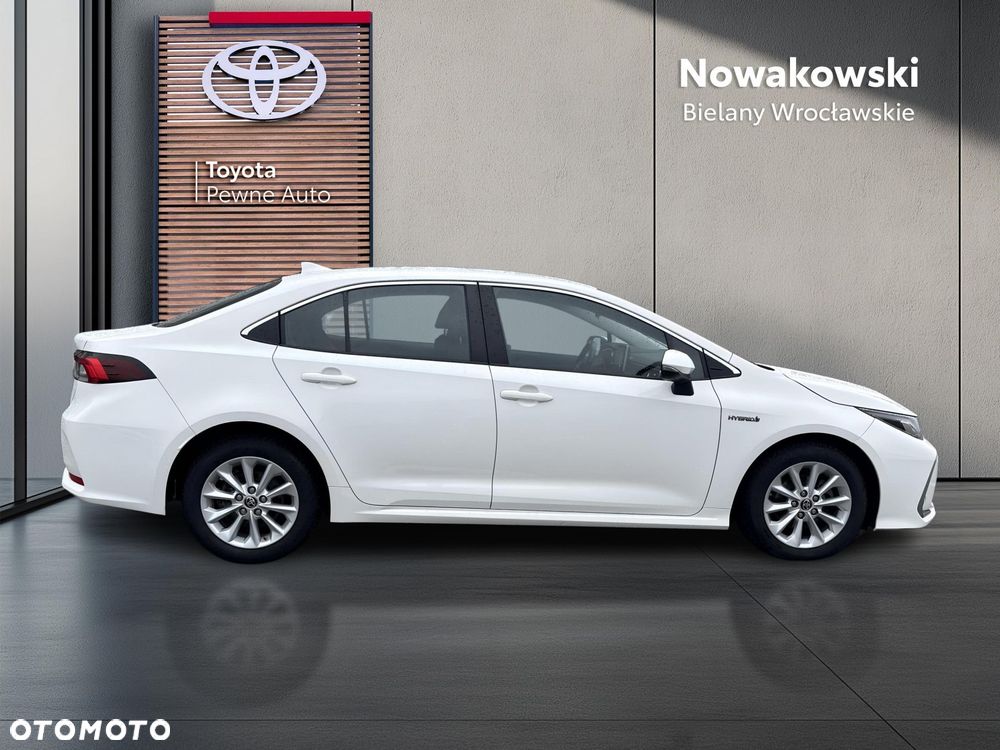 Toyota Corolla 1.8 Hybrid Comfort - 27