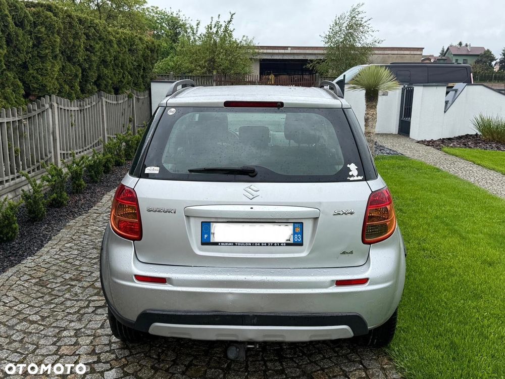 Suzuki SX4 2.0 DDiS 4x4 Comfort - 4