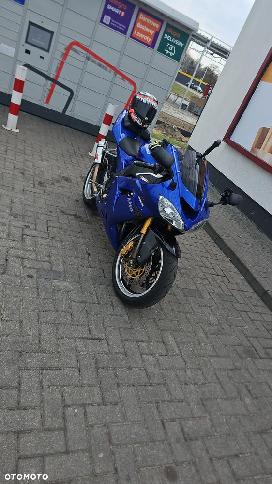 Kawasaki ZX - 9