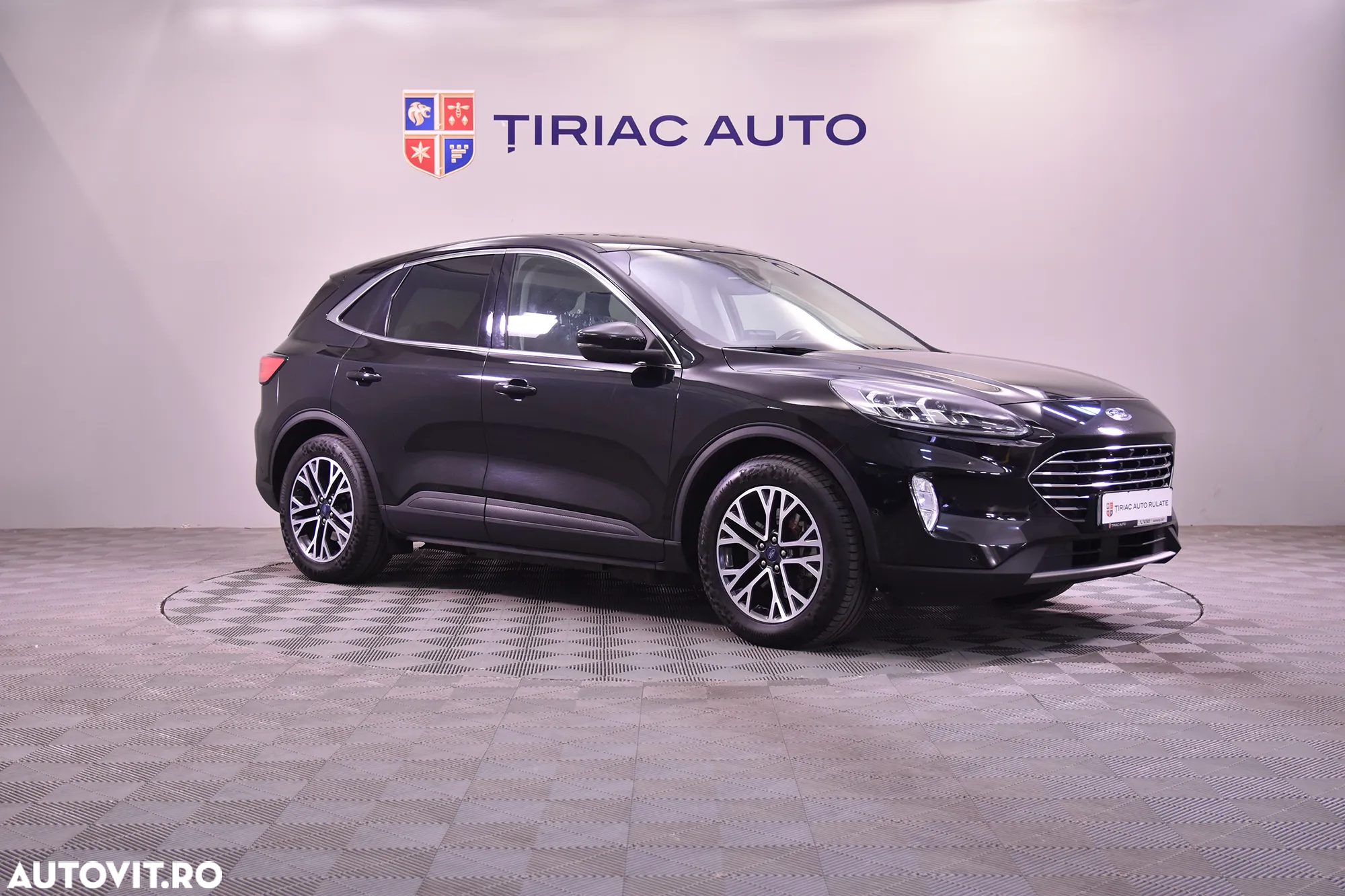 Ford Kuga - 7