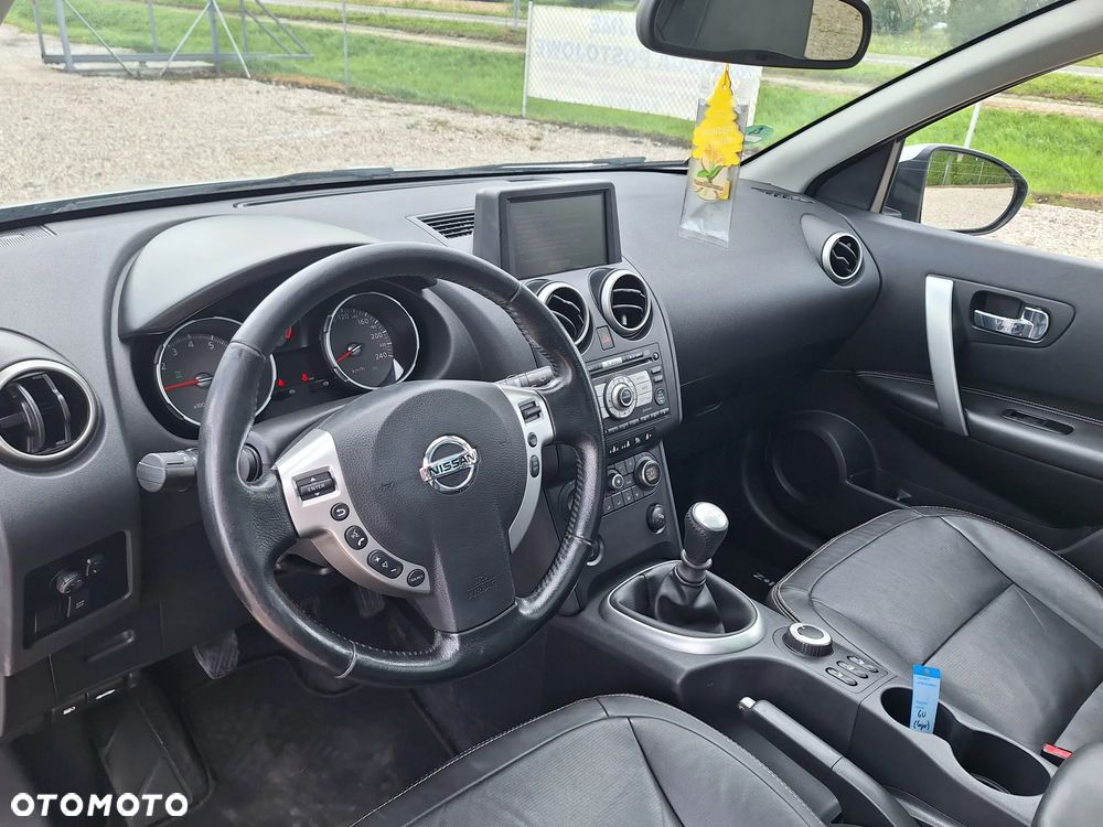 Nissan Qashqai 2.0 4 x 4 tekna - 10