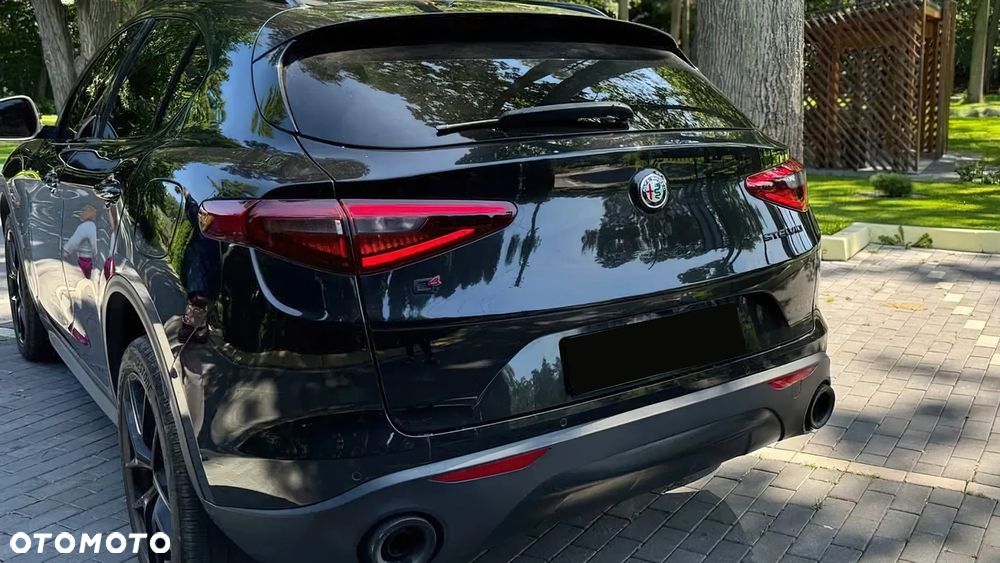Alfa Romeo Stelvio 2.0 Turbo Super Q4 - 4