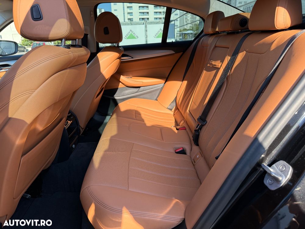 BMW Seria 5 520d AT - 19