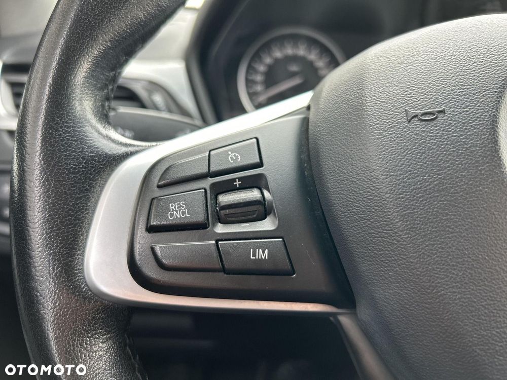 BMW X1 sDrive18i - 14