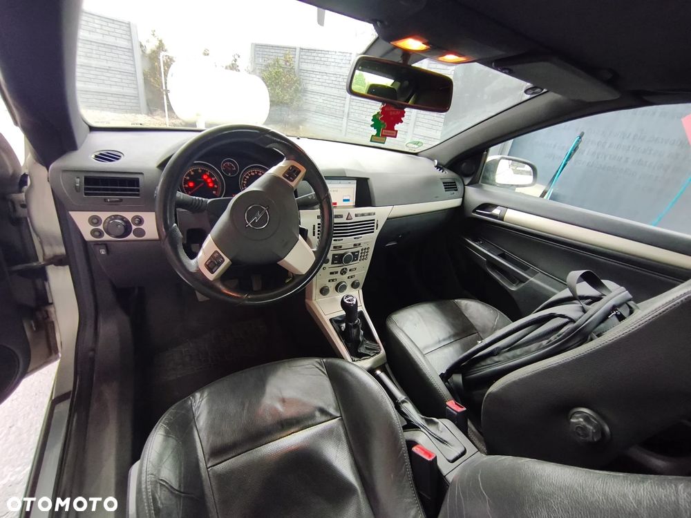 Opel Astra 2.0 T Sport - 3