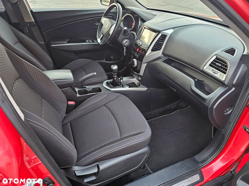 SsangYong/KGM Tivoli e-XGi 160 2WD Sapphire - 14