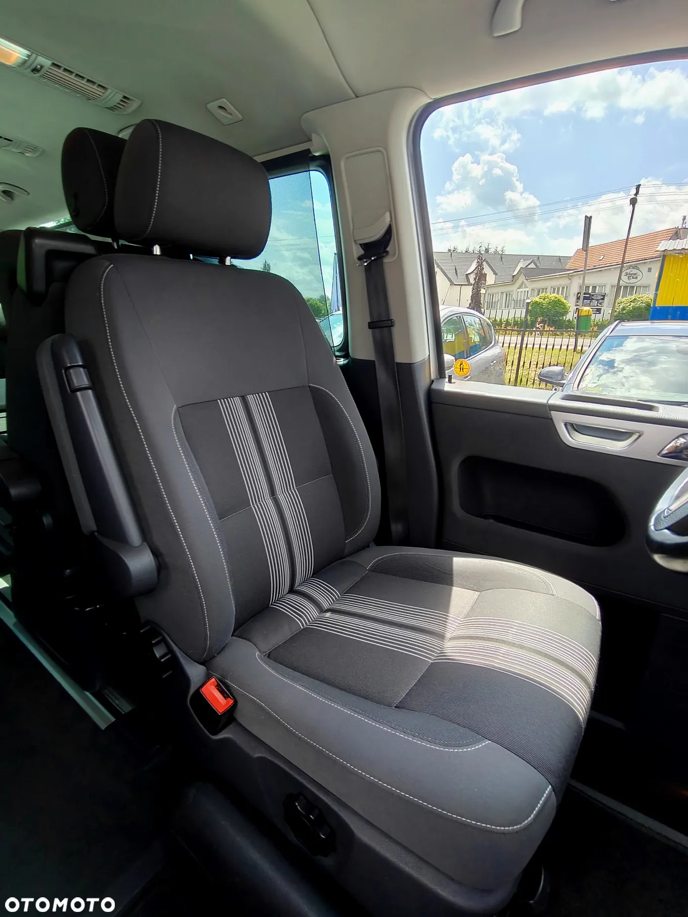 Volkswagen Multivan BiTDI L1 Edition 25 - 15