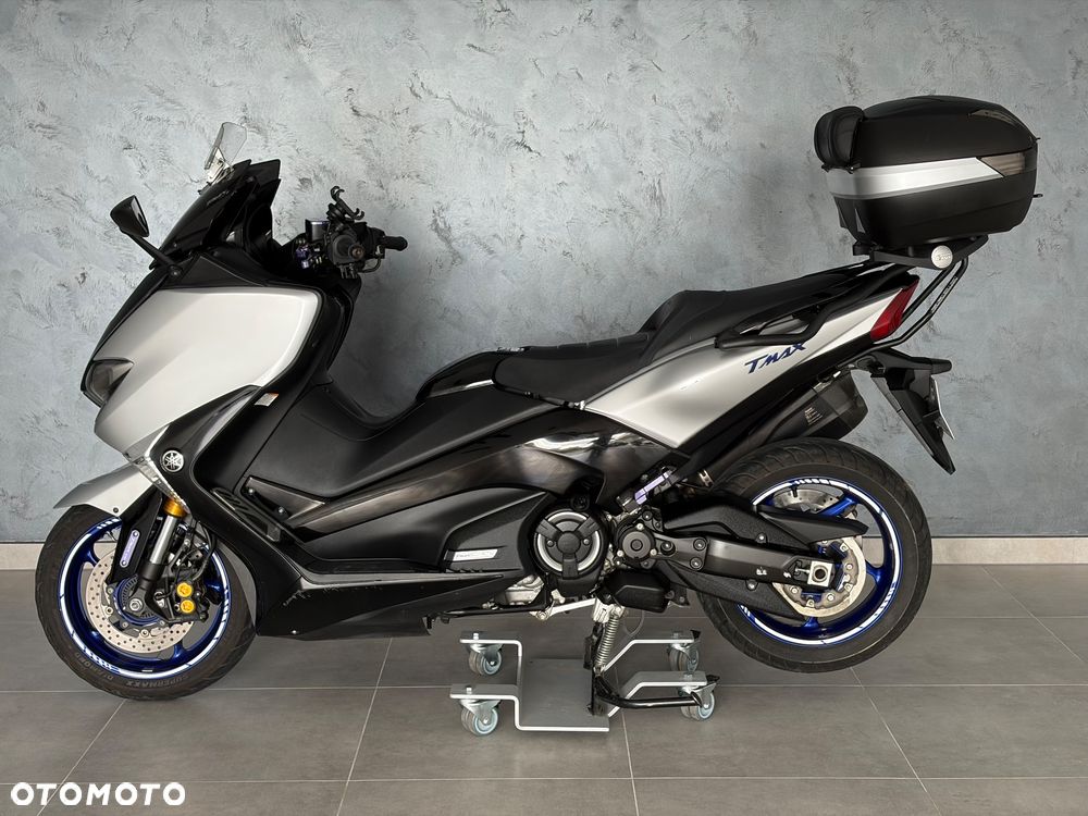 Yamaha Tmax - 2