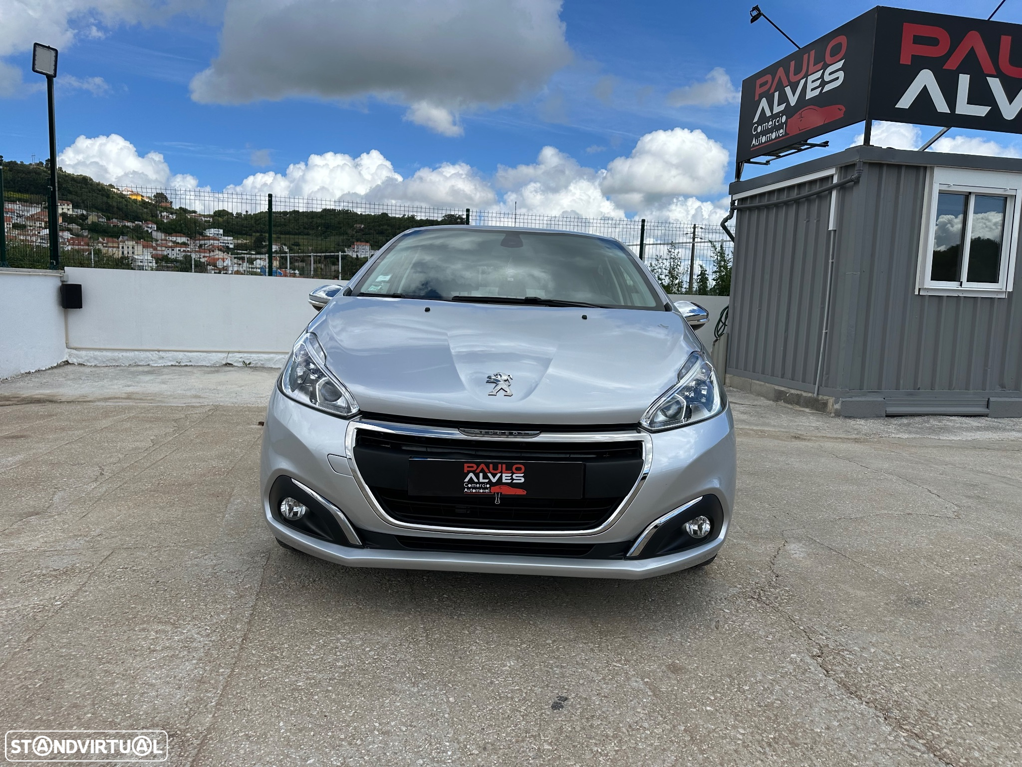 Peugeot 208 1.2 PureTech Style - 18