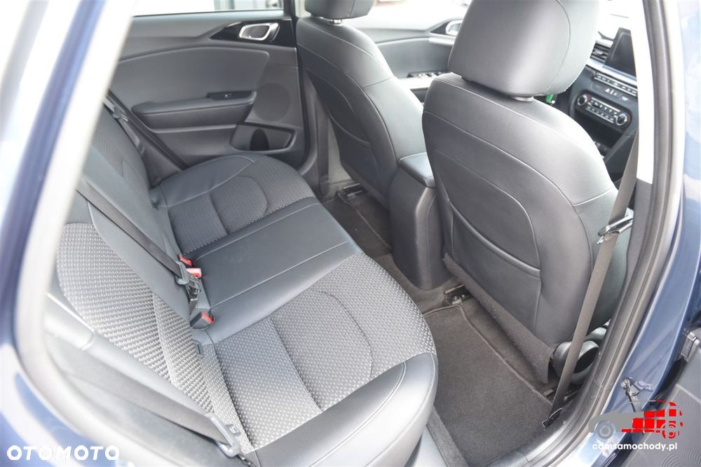 Kia Ceed 1.4 L Business Line Plus - 11