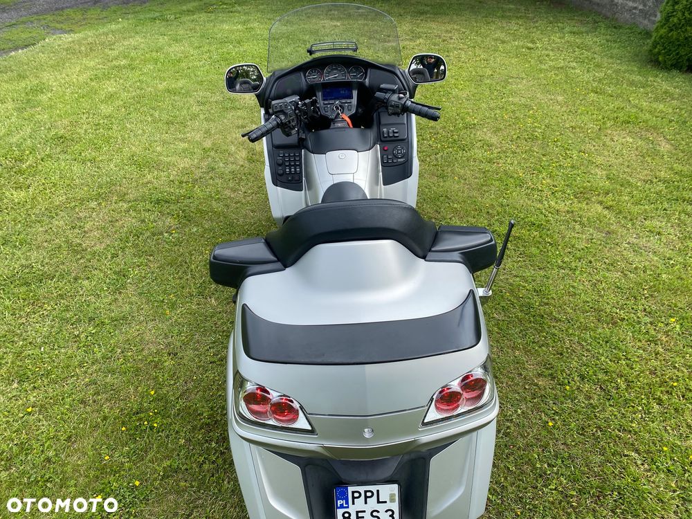 Honda GL - 6