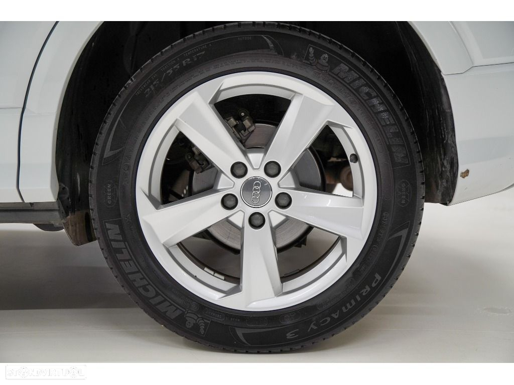 Audi Q2 1.6 TDI S-line - 11