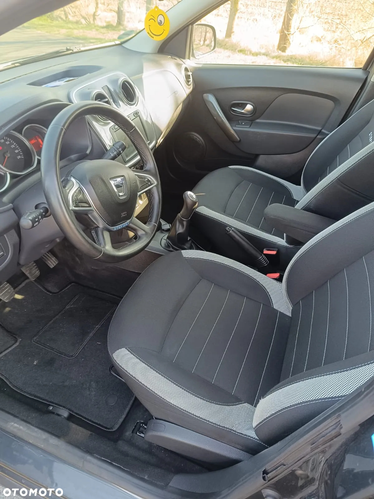 Dacia Logan MCV 0.9 TCe Laureate S&S - 7