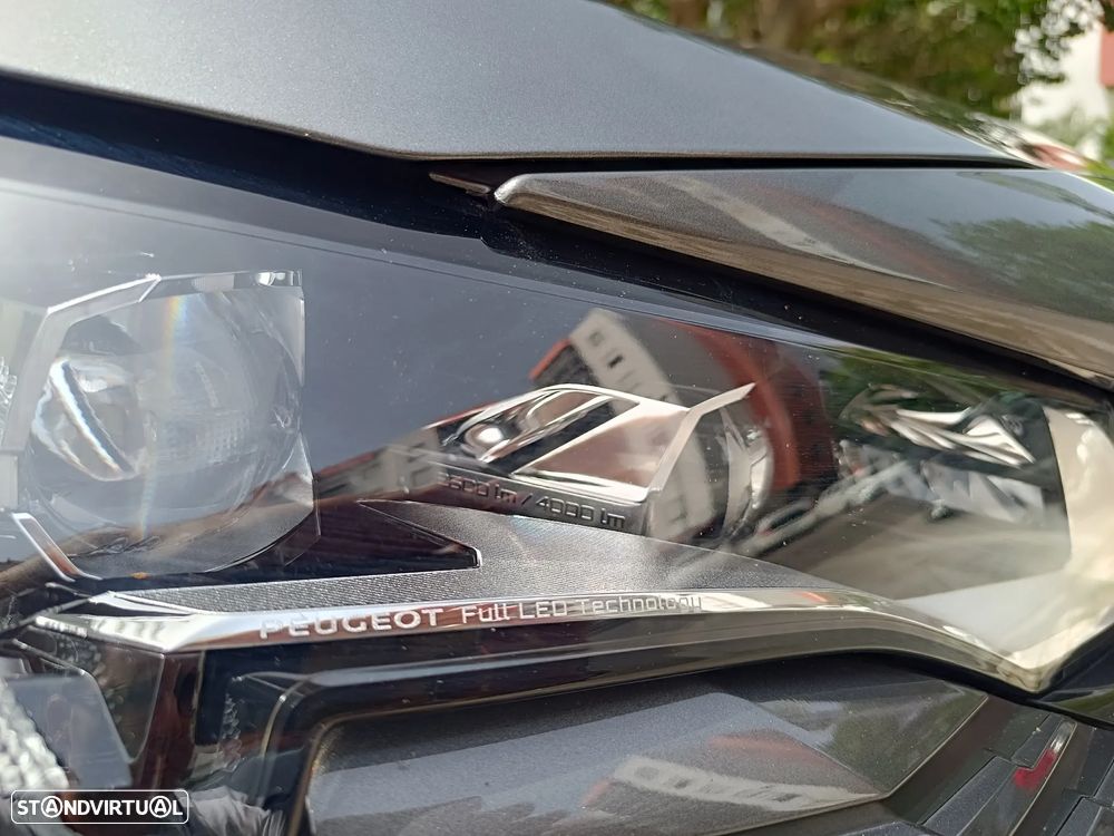 Peugeot 5008 1.2 PureTech GT Line EAT8 - 8