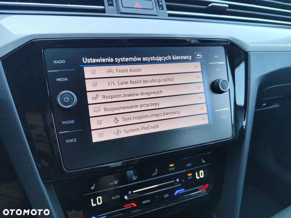 Volkswagen Passat 1.5 TSI EVO Business DSG - 30