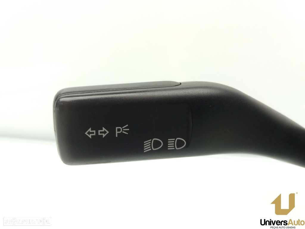 COMANDO MULTIFUNÇÕES VOLKSWAGEN GOLF V 2004 -1K0959653 - 2