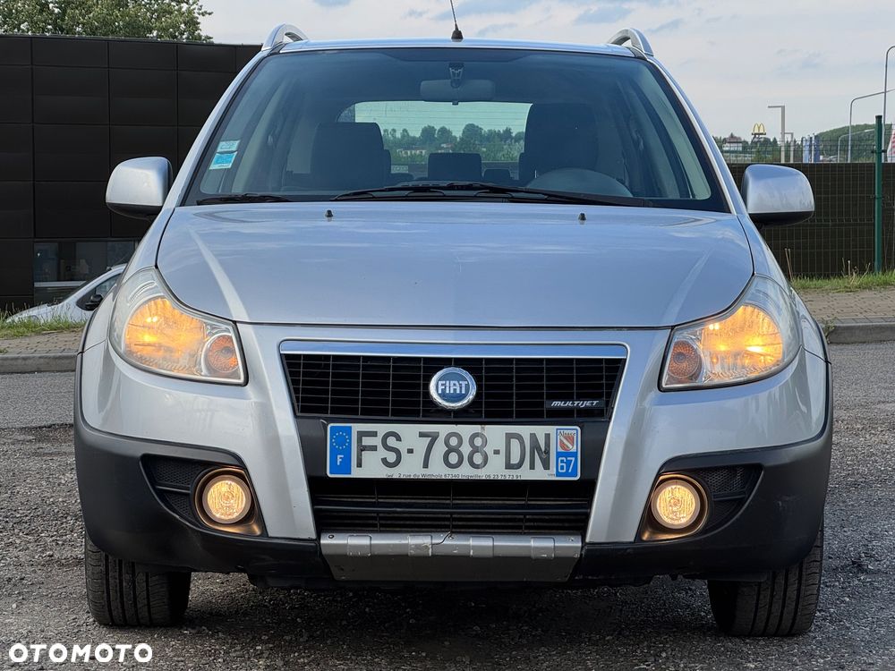 Fiat Sedici 1.9 Multijet DPF 4x4 Emotion - 11