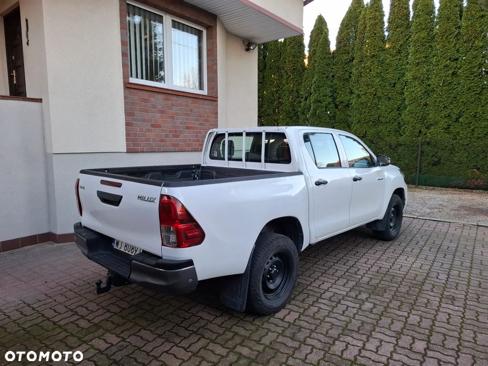 Toyota Hilux 2.4 D-4D Double Cab DLX 4x4 - 3