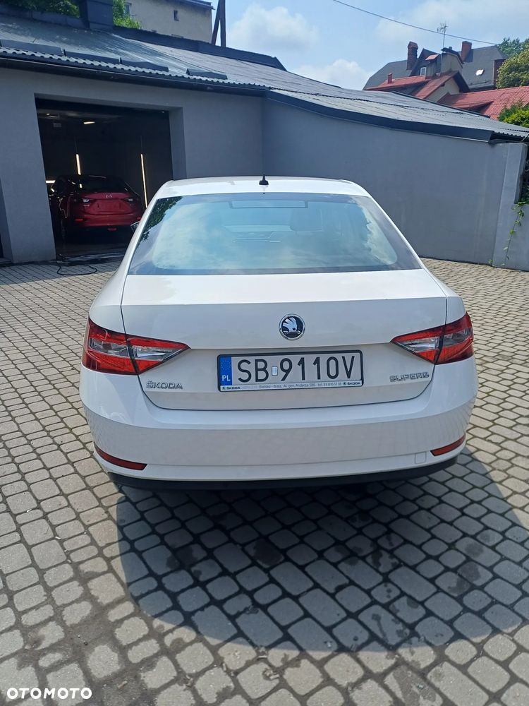 Skoda Superb 2.0 TDI Active - 3