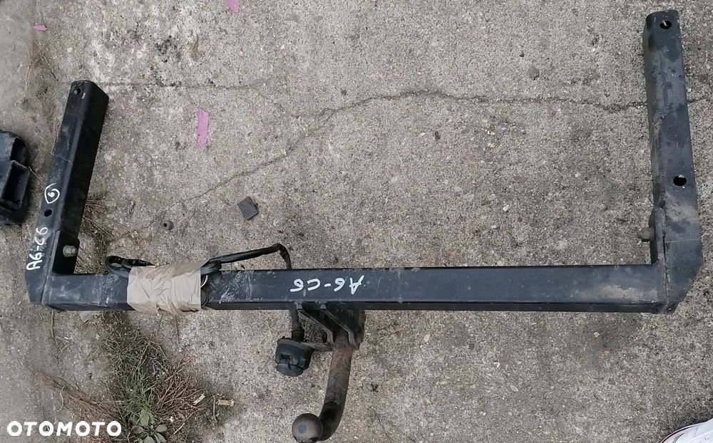 AUDI A6 C6 09r KOMBI HAK HOLOWNICZY - 1