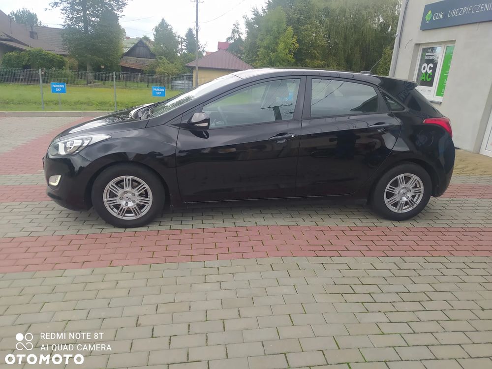 Hyundai i30 1.4 Trend - 3