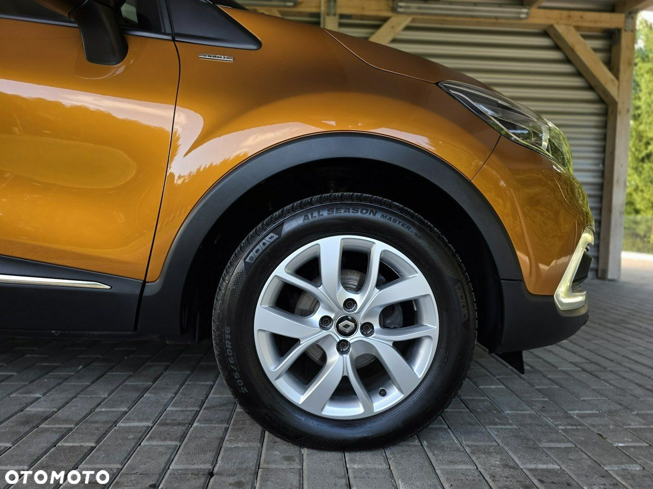 Renault Captur (ENERGY) TCe 90 LIMITED - 36