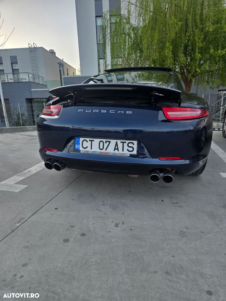 Porsche 911 Carrera PDK - 3