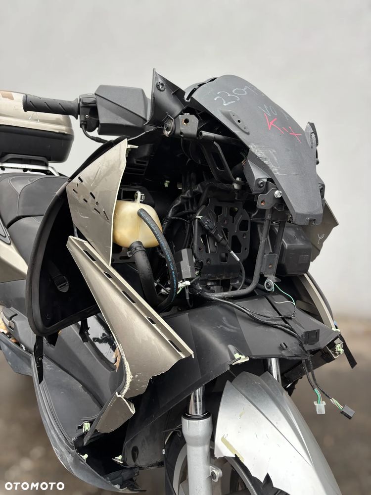 Peugeot Satelis - 17