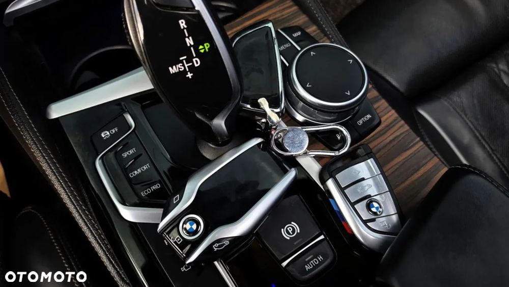 BMW Seria 5 530i GPF M Sport sport - 13