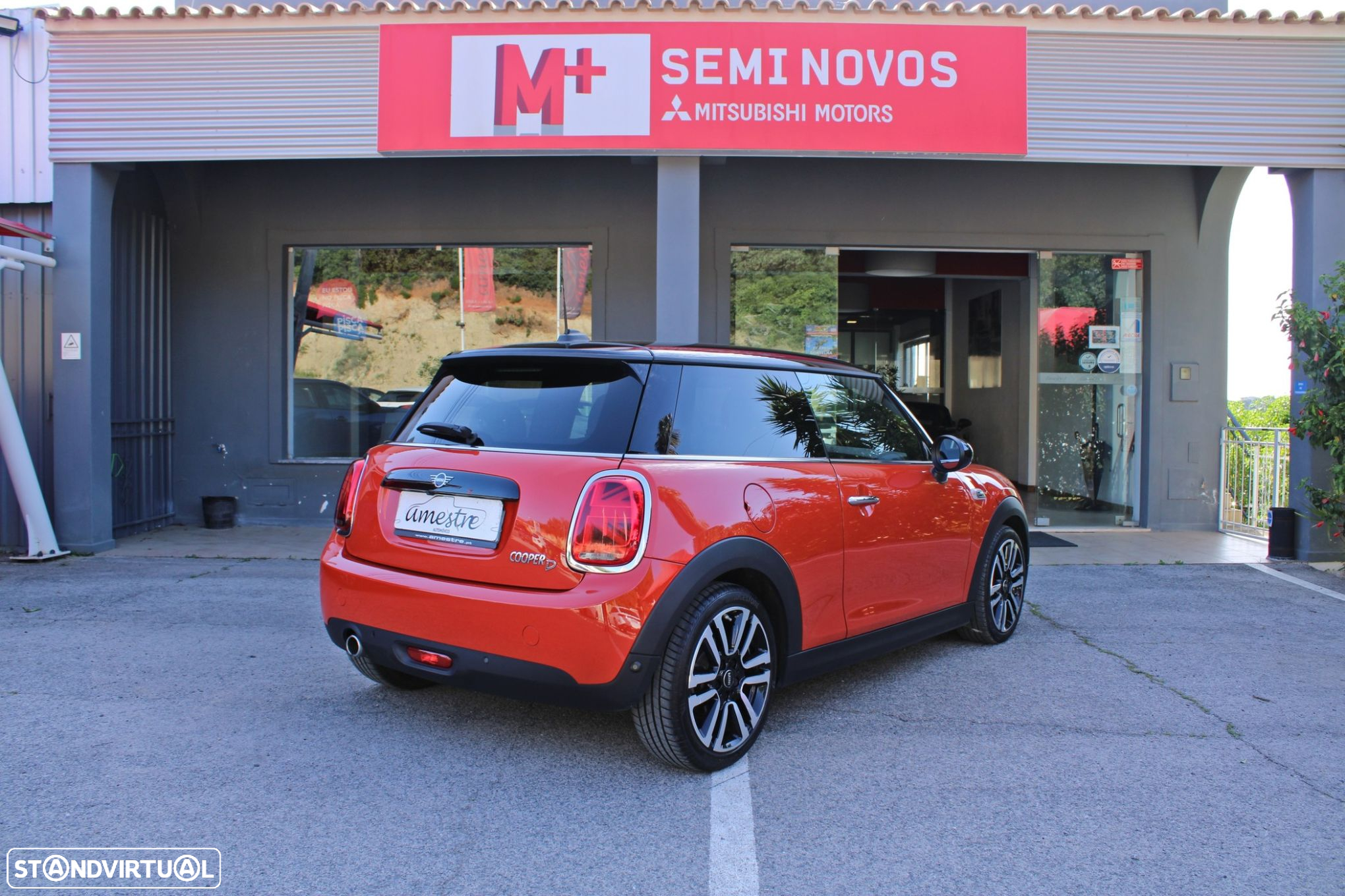 MINI 3 Portas Cooper D Auto - 3