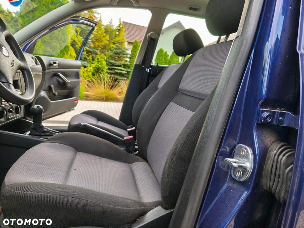 Volkswagen Golf IV 1.6 Comfortline - 9