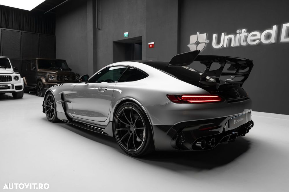 Mercedes-Benz AMG GT - 8