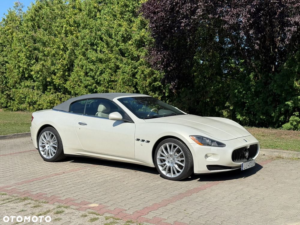 Maserati GranCabrio - 27