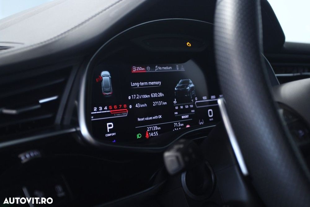 Audi RS Q8 4.0 TFSI quattro MHEV Tiptronic - 41