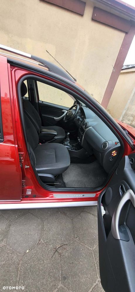 Dacia Sandero 1.5 dCi Laureate - 9