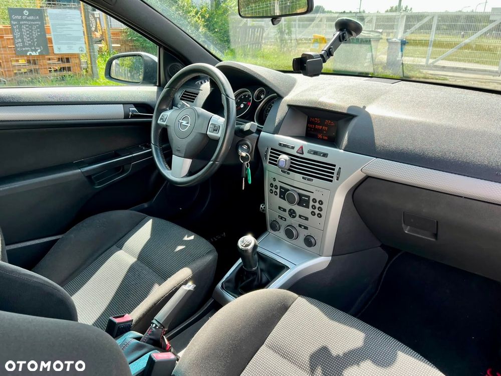 Opel Astra - 22