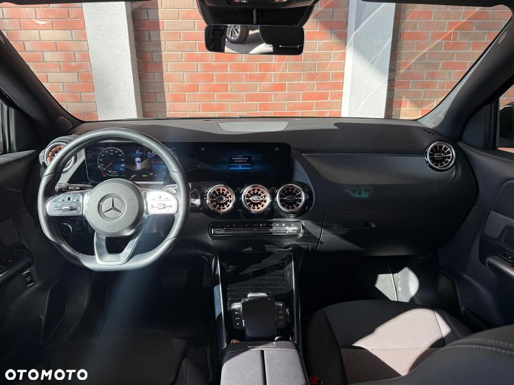 Mercedes-Benz EQA 300 66.5kWh 4-Matic Progressive - 14