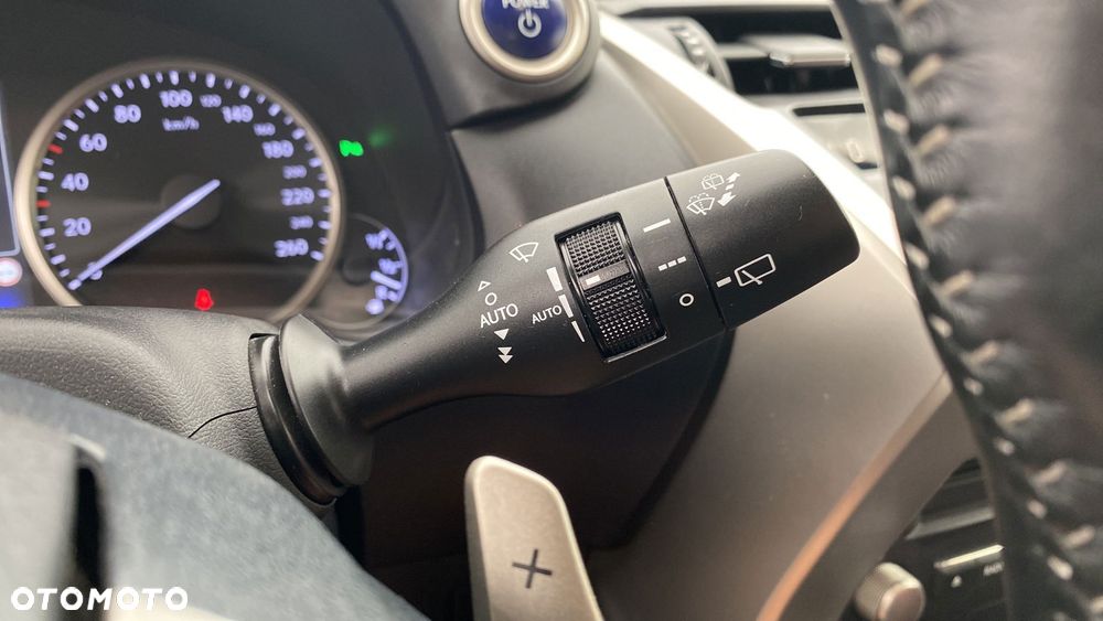 Lexus NX 300h F Impression AWD - 24