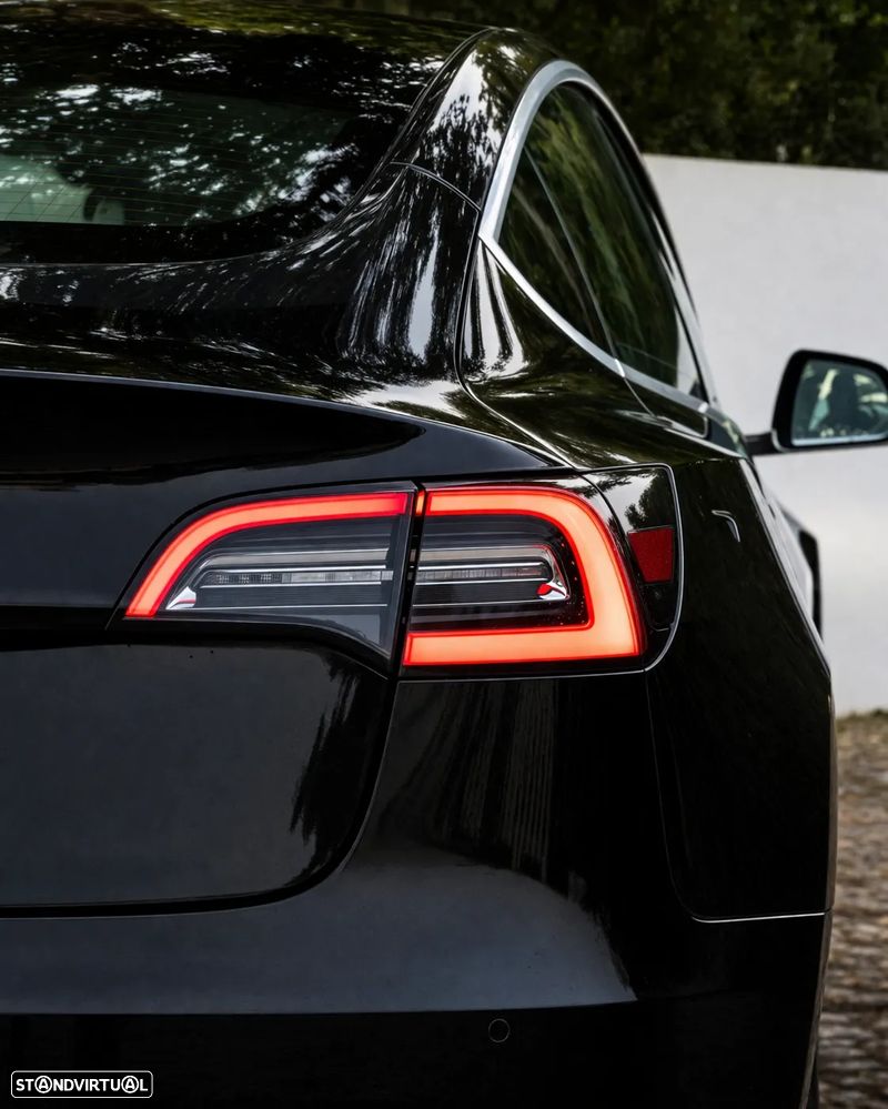Tesla Model 3 Long-Range RWD - 13