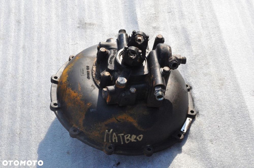 PRZYSTAWKA OBUDOWA SPRZĘGŁA Matbro TS 270 460473209 - 1