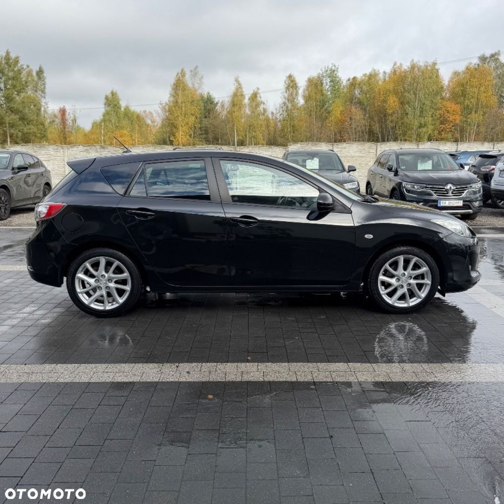 Mazda 3 - 9