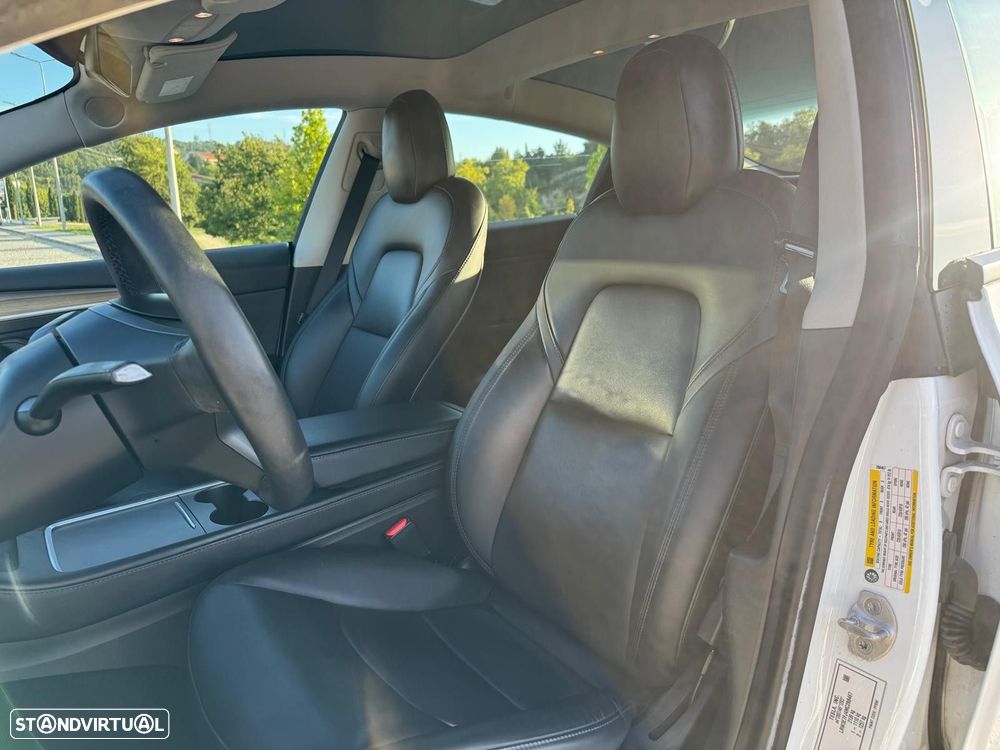 Tesla Model 3 Standard Range Plus RWD - 11
