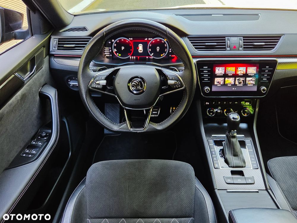 Skoda Superb 2.0 TDI SCR Sportline DSG - 6