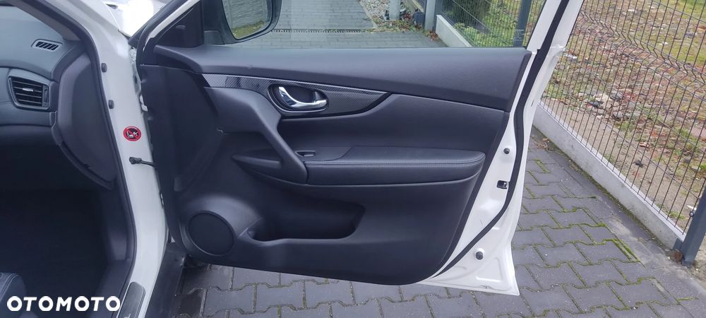 Nissan X-Trail 1.6 DIG-T Tekna - 36