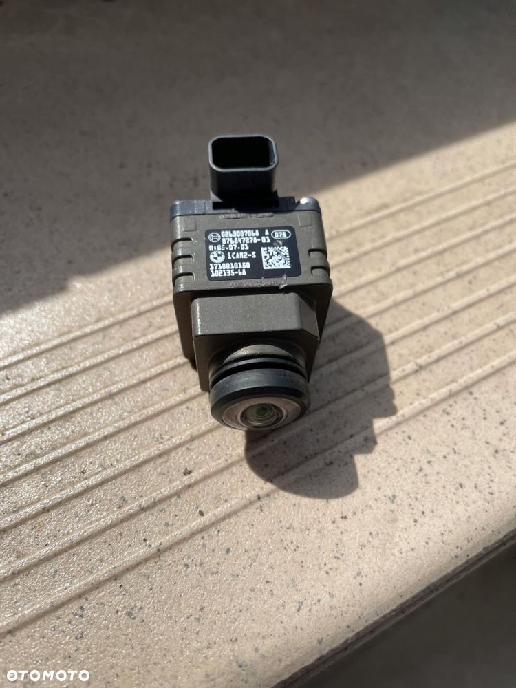 BMW seria G kamera jazdy wstecz tylna Surround View 6847278 iCAM2-S - 1