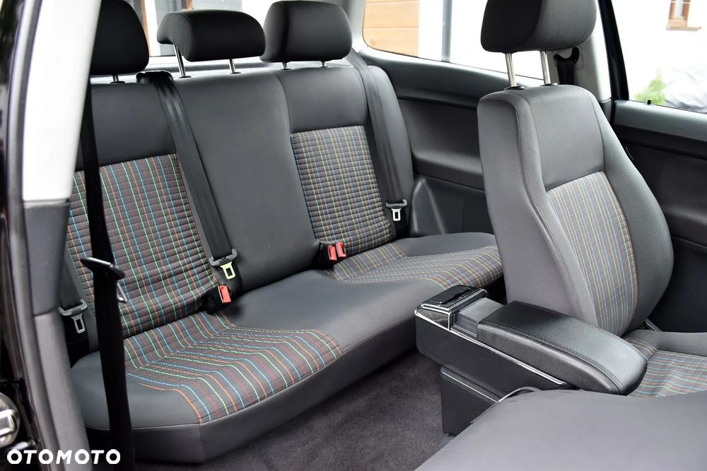 Volkswagen Polo 1.2 Comfortline - 22